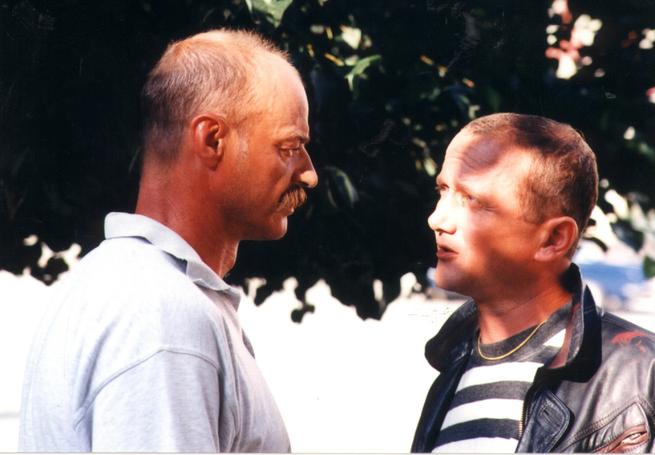 Přijeď si pro mě, tady straší