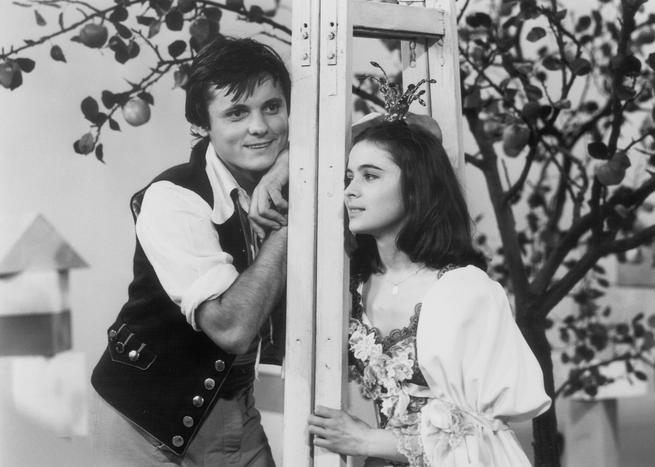 Jablícko se dokoulelo