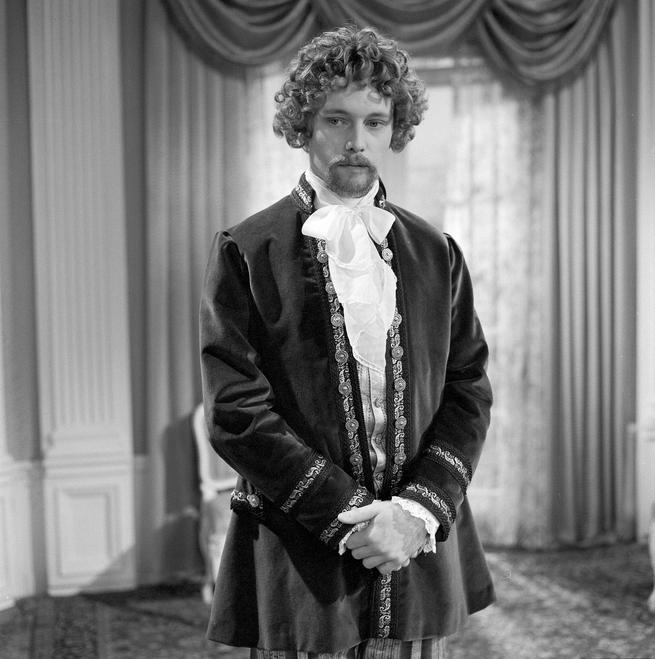 O třech stříbrných hřebenech