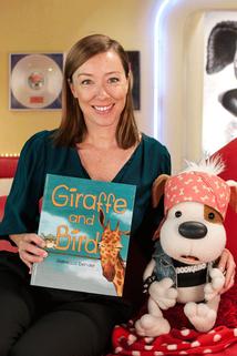 Profilový obrázek - Giraffe and Bird - Molly Parker/There's a Bear on My Chair! - Rachelle Lefevre