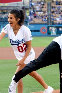Profilový obrázek - The Dodgers Train Kourtney Kardashian