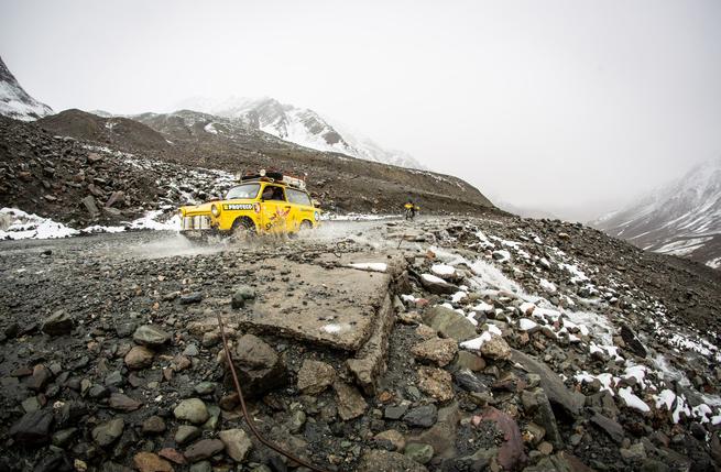 Čím níž, tím hůř