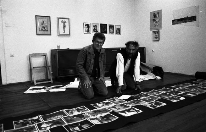 Mezi světlem a tmou