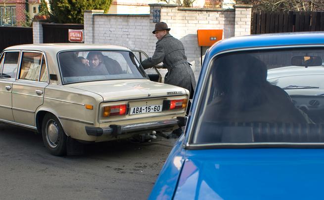 Sama v čase normálnosti