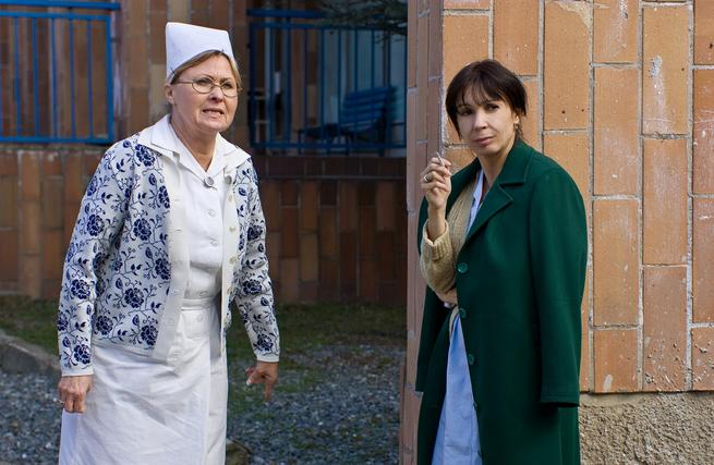 Sama v čase normálnosti