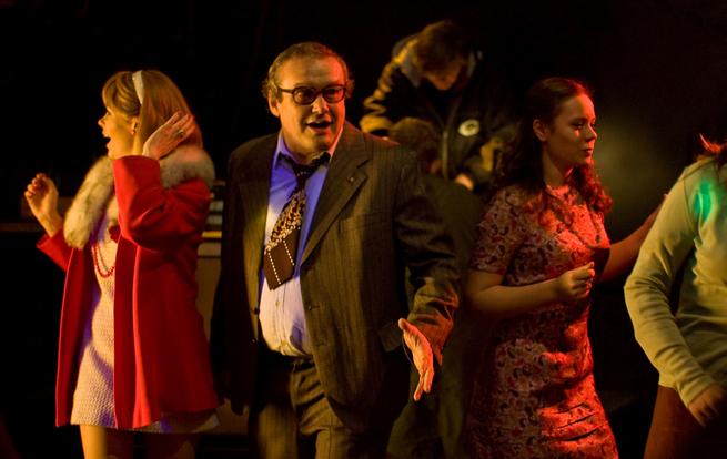 Sama v čase normálnosti