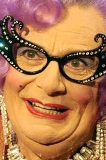 Profilový obrázek - Dame Edna Live at the Palace