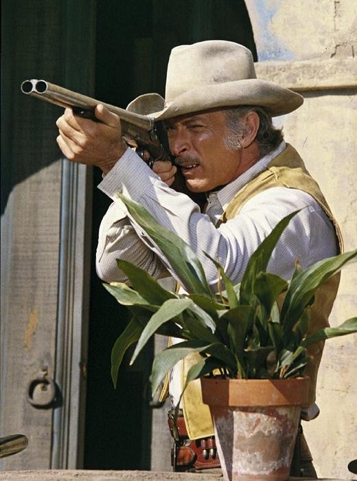 Sedm statečných přijíždí