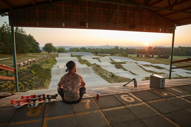 Ten, co slaví každý den