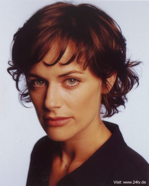 24 hodin (1. série)