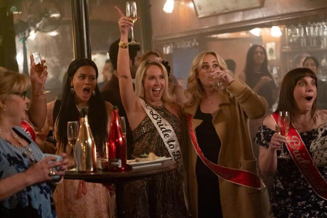 Bacha na družičku!