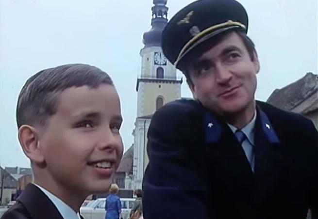 Otec ma zderie tak, či tak