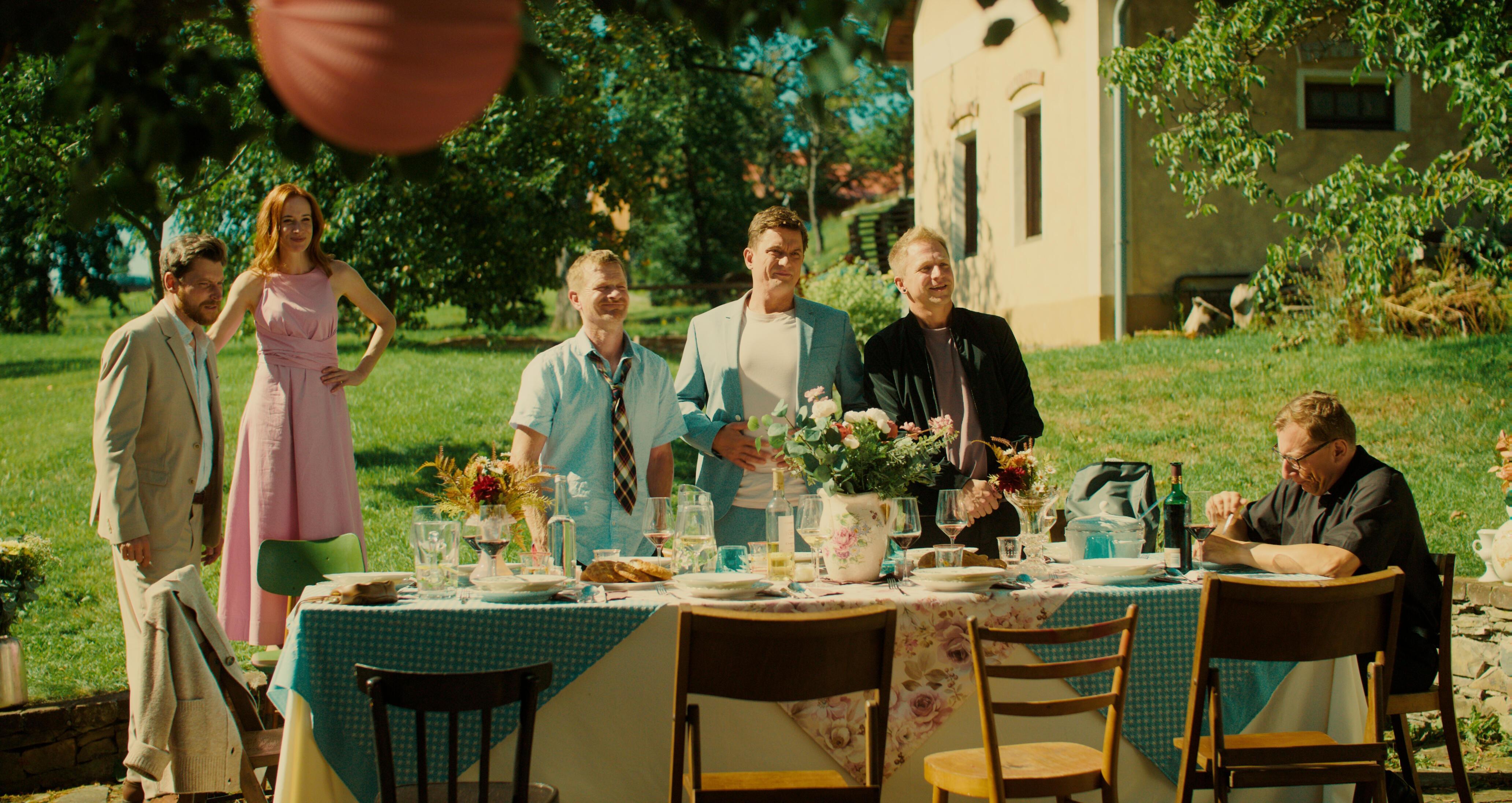 Přání k narozeninám: Křtiny