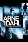Arne Dahl: Upp till toppen av berget (2012)