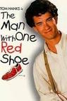Muž s červenou botou (1985)